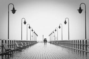 寂しい時に考えるべき不倫のリスクとは？