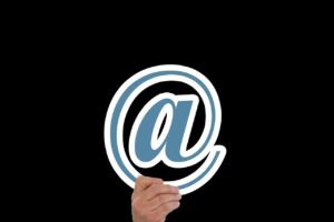 不倫相談を匿名でメールで行う方法は？