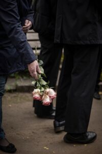 不倫を泣きながら別れた理由とその後の心の整理法は？